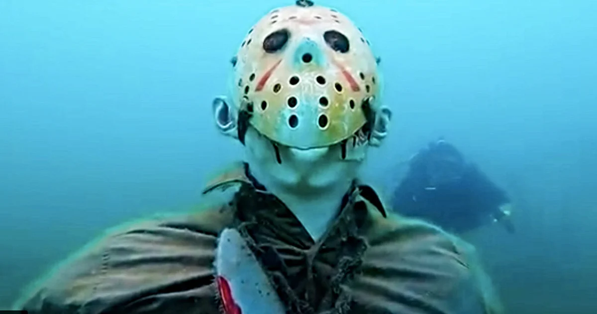 Jason Underwater